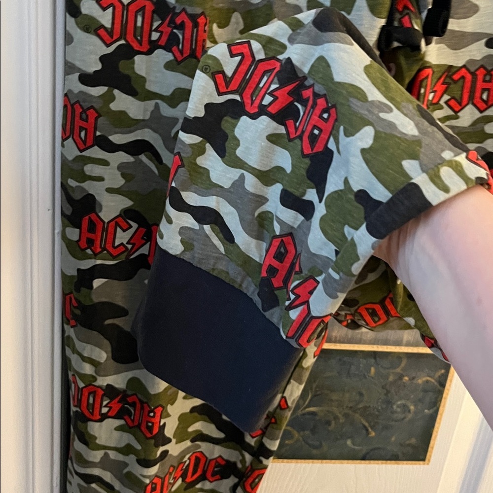 😃AC/DC Camouflage Joggers for Men - Picture 6 of 8